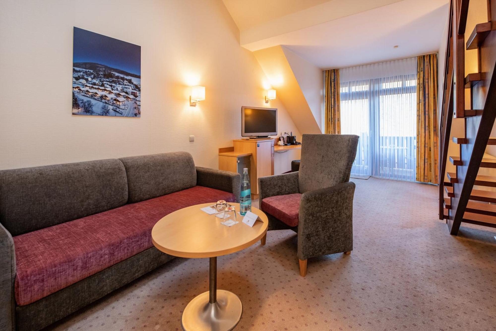Goebel'S Seehotel Diemelsee Εξωτερικό φωτογραφία