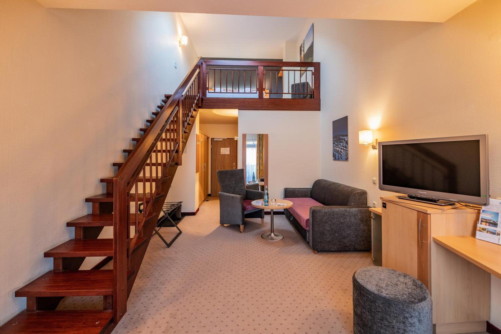 Goebel'S Seehotel Diemelsee Εξωτερικό φωτογραφία