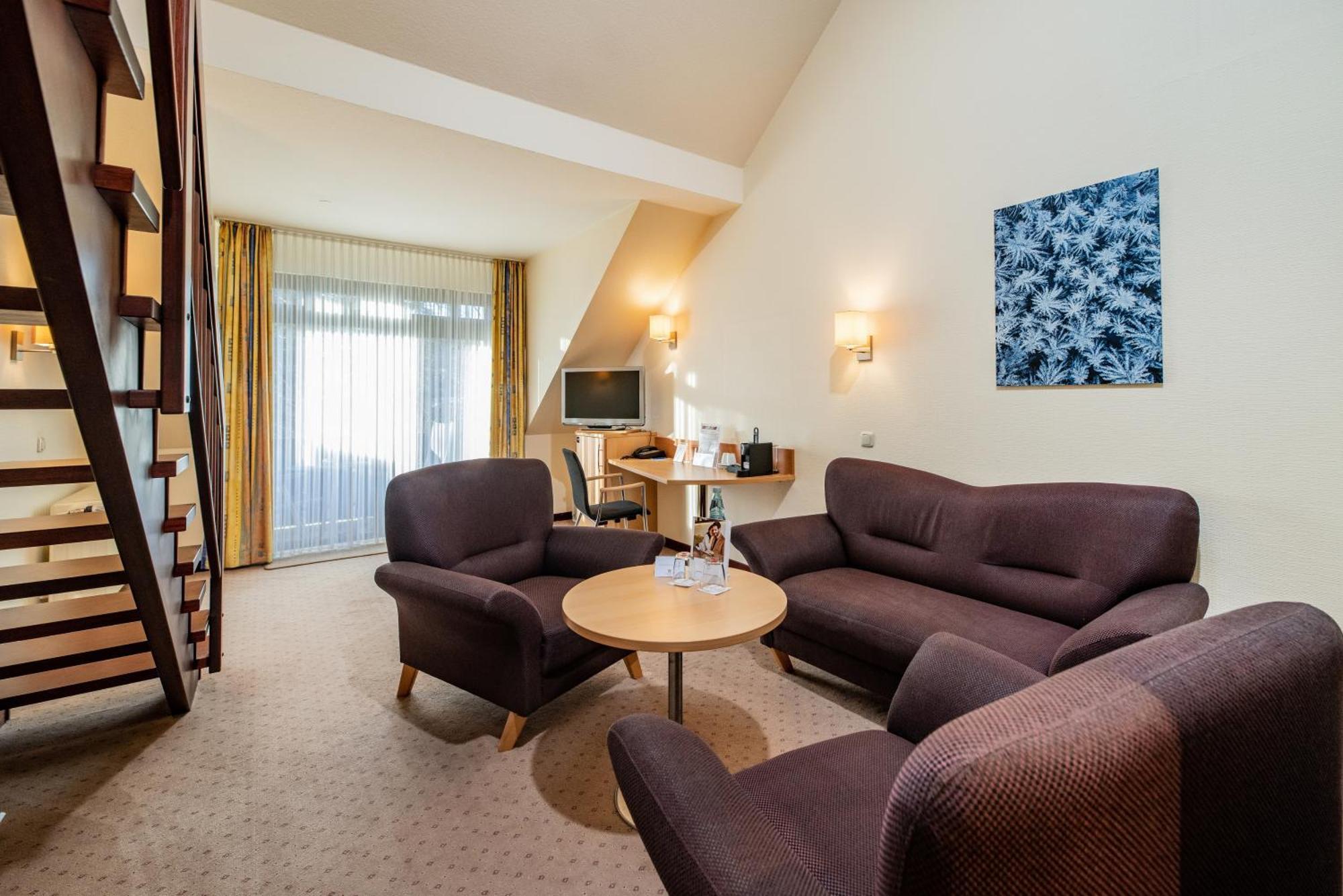 Goebel'S Seehotel Diemelsee Εξωτερικό φωτογραφία