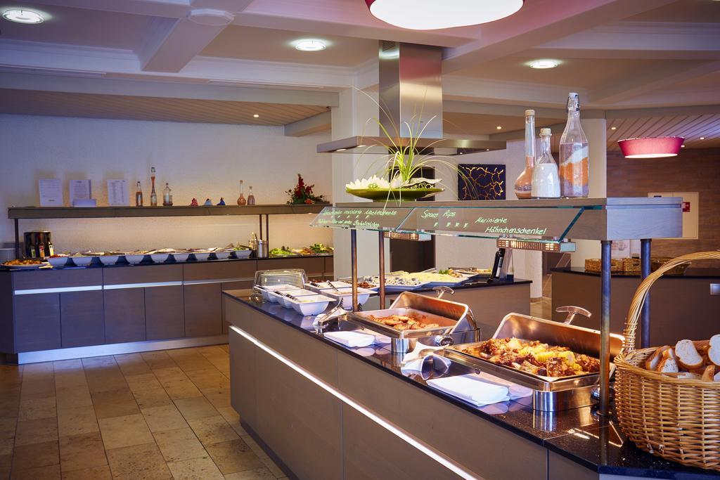 Goebel'S Seehotel Diemelsee Εξωτερικό φωτογραφία