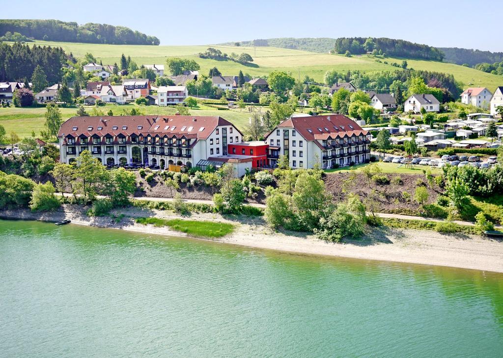 Goebel'S Seehotel Diemelsee Εξωτερικό φωτογραφία